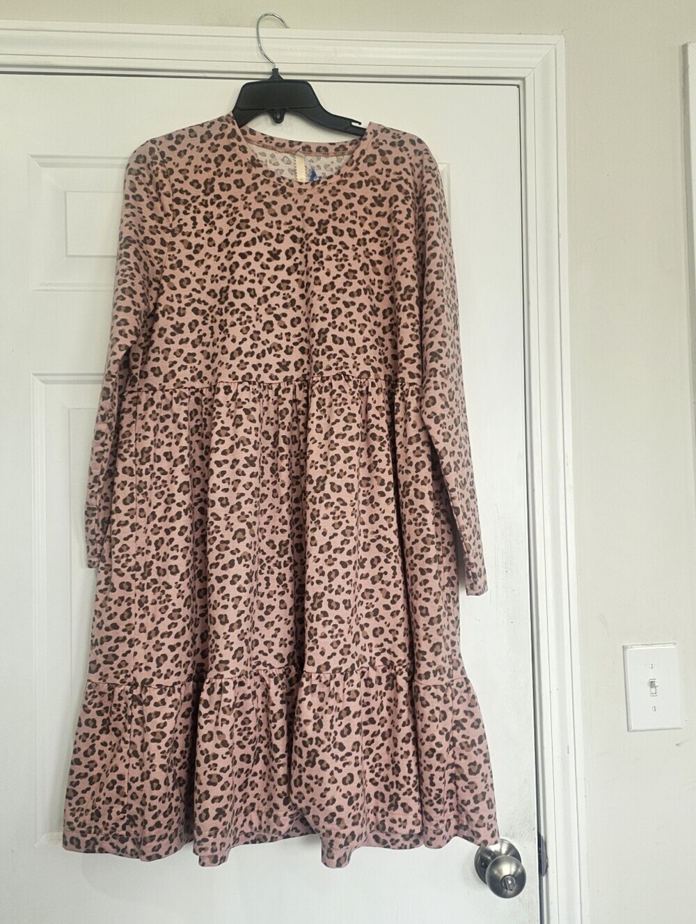 Uncle Frank Pink Leopard Print Tiered Long Sleeve Dress Size Medium{Bx26}